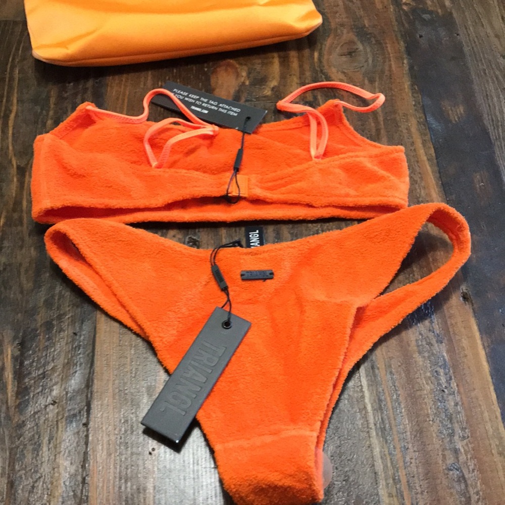 Triangl Bikini (Terry Cloth) - Picture 6 of 6